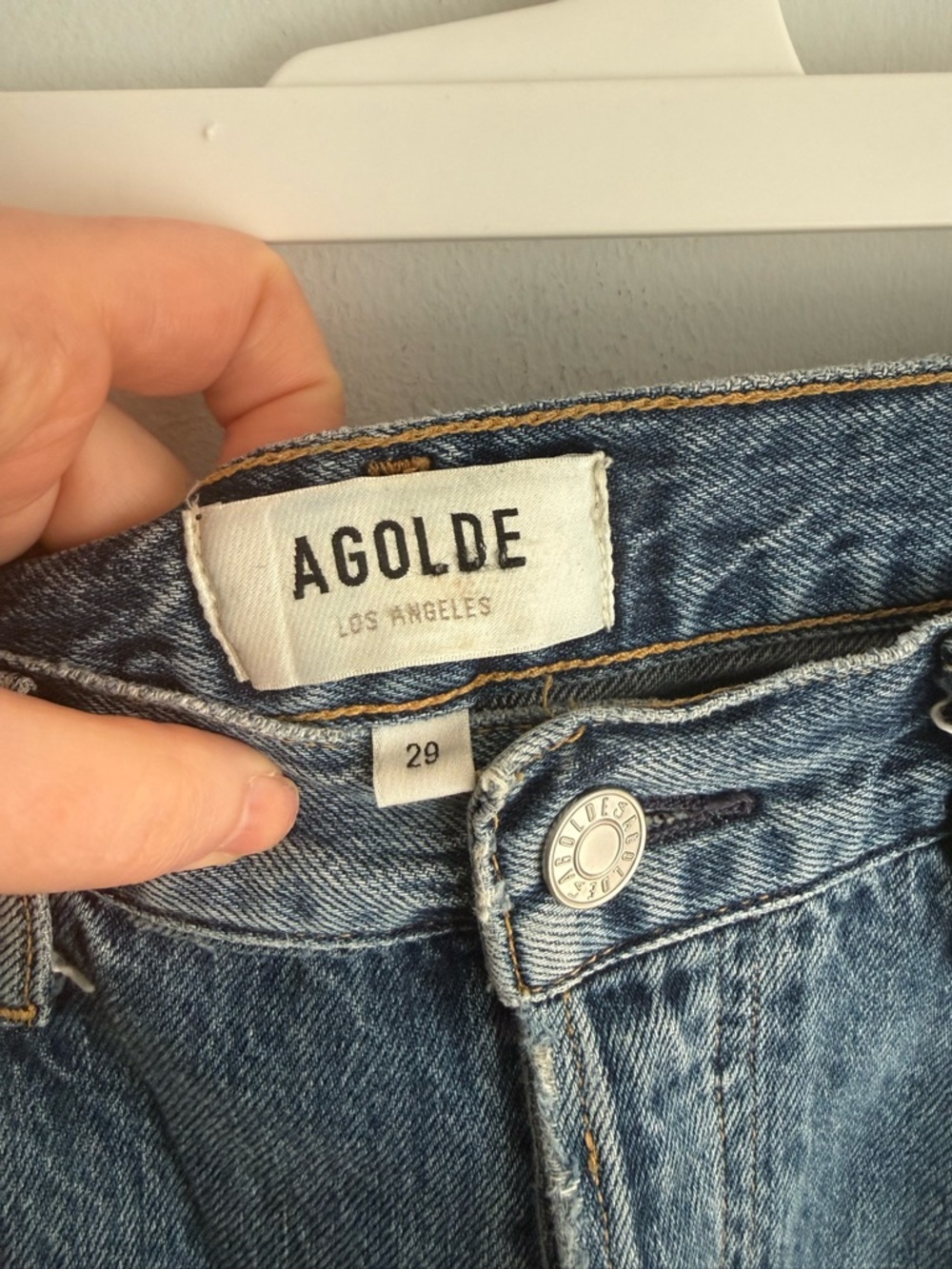 Agolde Riley High Rise Straight Crop, size 29 - Picture 3 of 9